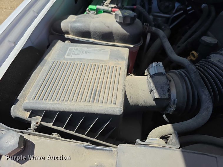 image for item EF3621 2012 Chevrolet Suburban 1500 SUV