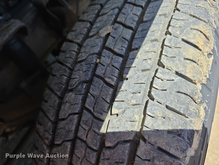 image for item EF3621 2012 Chevrolet Suburban 1500 SUV