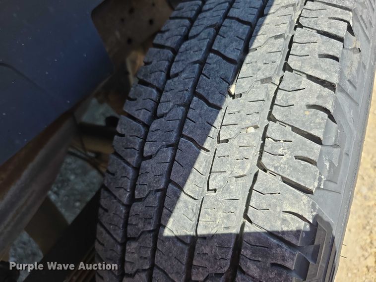 image for item EF3621 2012 Chevrolet Suburban 1500 SUV