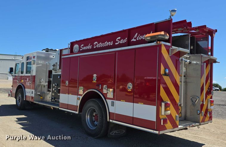 image for item EF3622 2003 Pierce Dash pumper fire truck