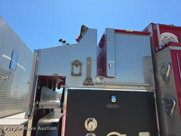 image for item EF3622 2003 Pierce Dash pumper fire truck