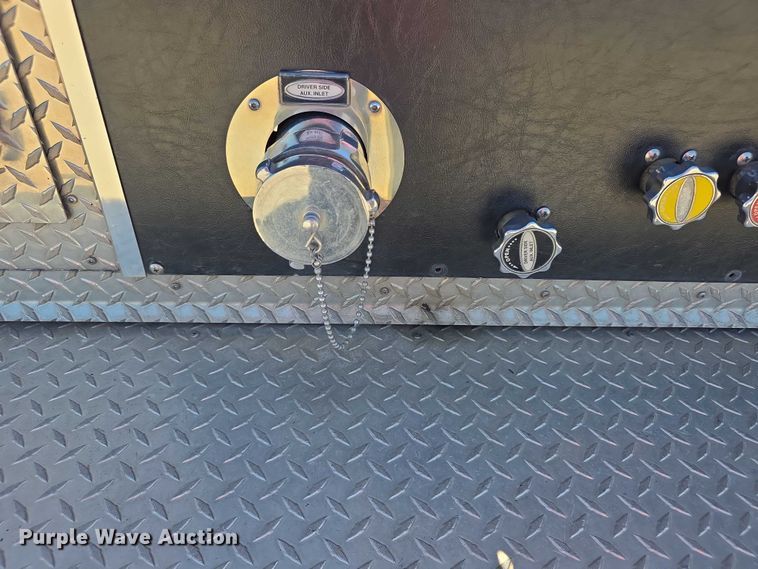 image for item EF3622 2003 Pierce Dash pumper fire truck