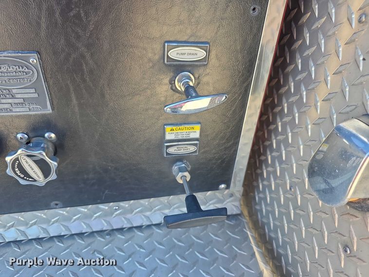 image for item EF3622 2003 Pierce Dash pumper fire truck