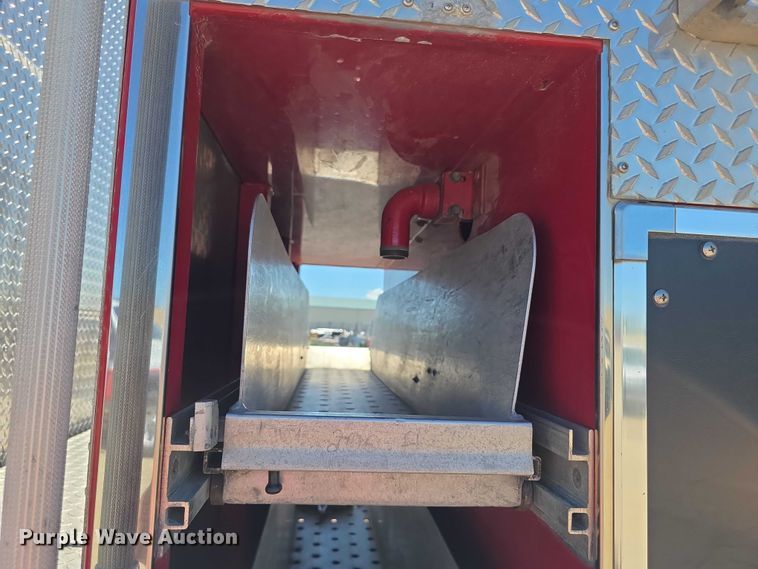 image for item EF3622 2003 Pierce Dash pumper fire truck