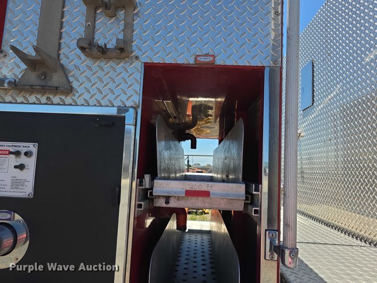 image for item EF3622 2003 Pierce Dash pumper fire truck