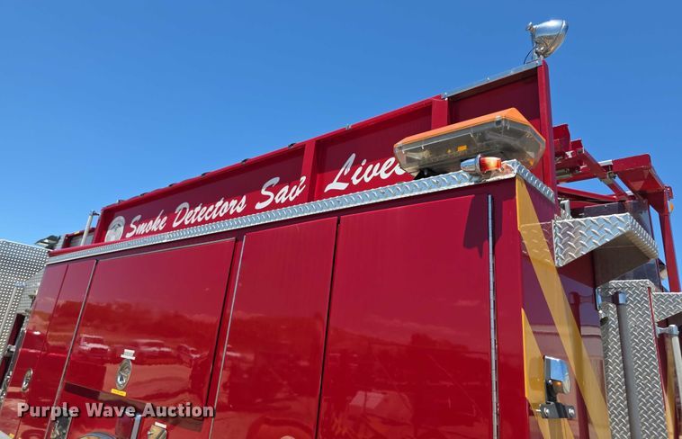 image for item EF3622 2003 Pierce Dash pumper fire truck