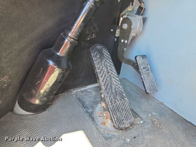 image for item EF3622 2003 Pierce Dash pumper fire truck