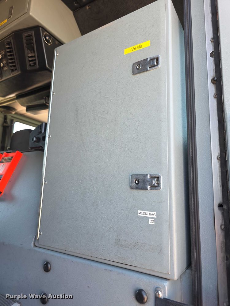 image for item EF3622 2003 Pierce Dash pumper fire truck