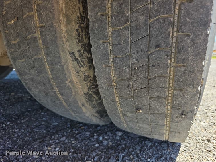 image for item EF3622 2003 Pierce Dash pumper fire truck