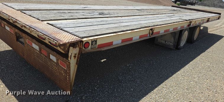 image for item EF3623 2000 Trail King TK40RB tilt deck equipment trailer