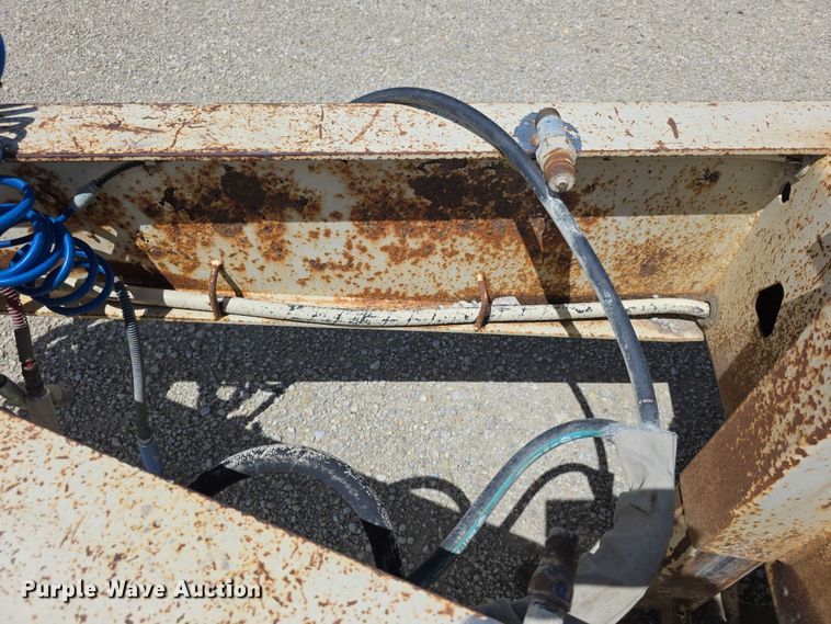 image for item EF3623 2000 Trail King TK40RB tilt deck equipment trailer