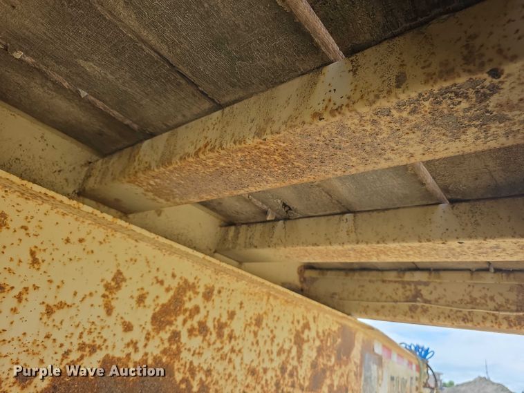 image for item EF3623 2000 Trail King TK40RB tilt deck equipment trailer