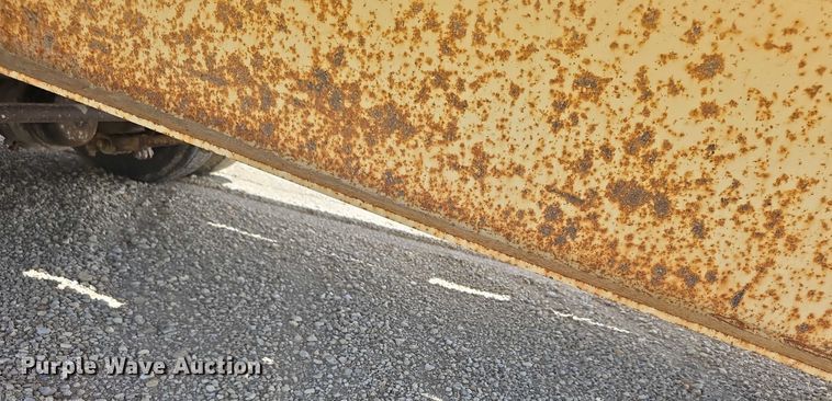 image for item EF3623 2000 Trail King TK40RB tilt deck equipment trailer