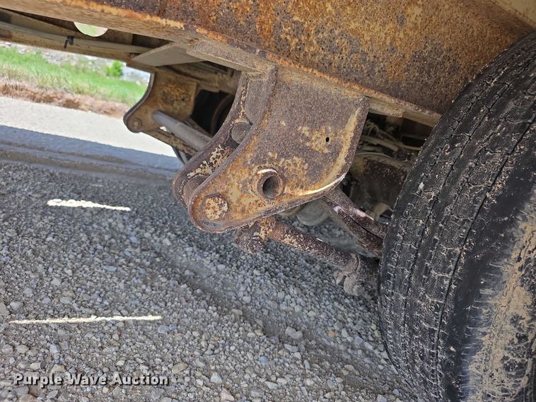 image for item EF3623 2000 Trail King TK40RB tilt deck equipment trailer