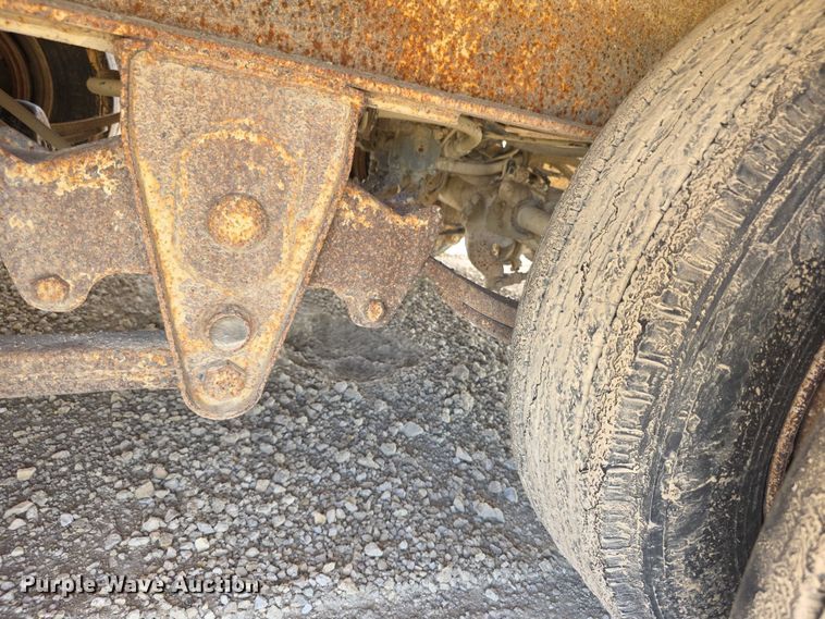 image for item EF3623 2000 Trail King TK40RB tilt deck equipment trailer