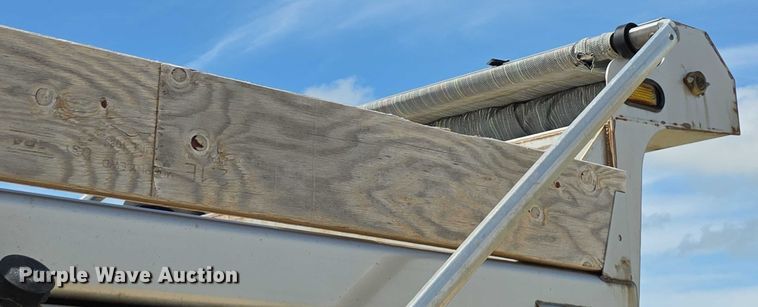 image for item EF3625 Henderson salt spreader