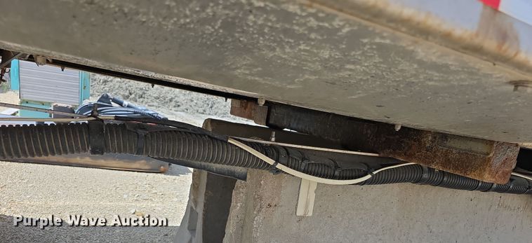 image for item EF3625 Henderson salt spreader