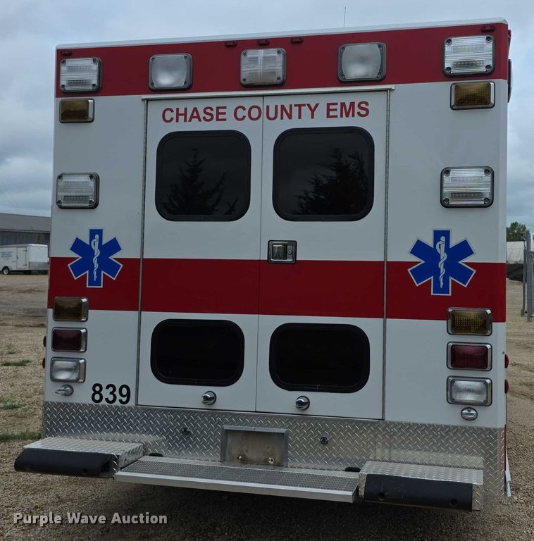 image for item EF3626 2008 Ford E450 Super Duty ambulance