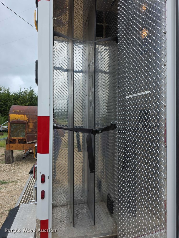 image for item EF3626 2008 Ford E450 Super Duty ambulance