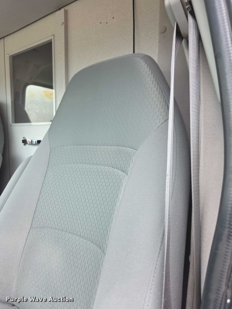 image for item EF3626 2008 Ford E450 Super Duty ambulance