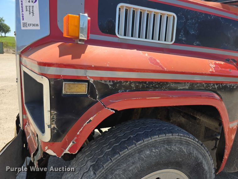 image for item EF3636 1984 ford LTL9000 semi truck