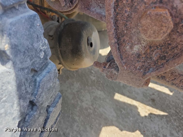 image for item EF3636 1984 ford LTL9000 semi truck