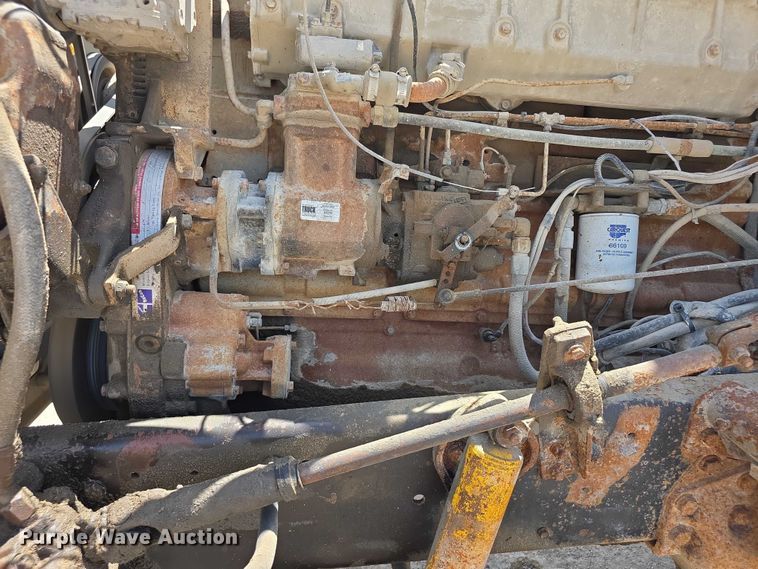 image for item EF3636 1984 ford LTL9000 semi truck