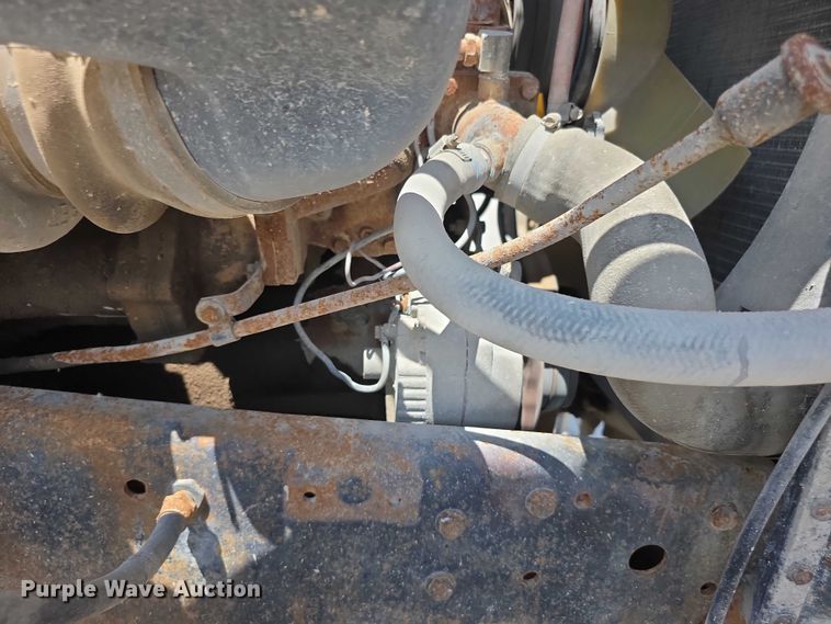 image for item EF3636 1984 ford LTL9000 semi truck