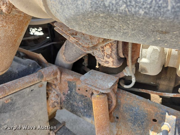 image for item EF3636 1984 ford LTL9000 semi truck