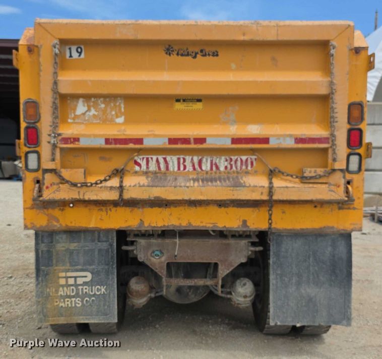 image for item EF3637 2014 International 7600 dump truck