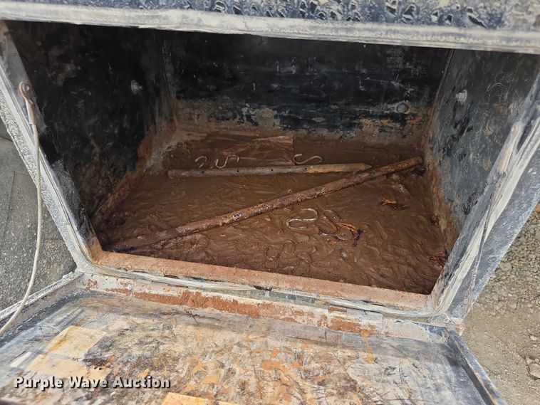 image for item EF3637 2014 International 7600 dump truck