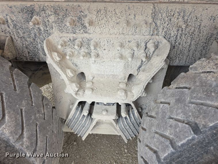 image for item EF3637 2014 International 7600 dump truck