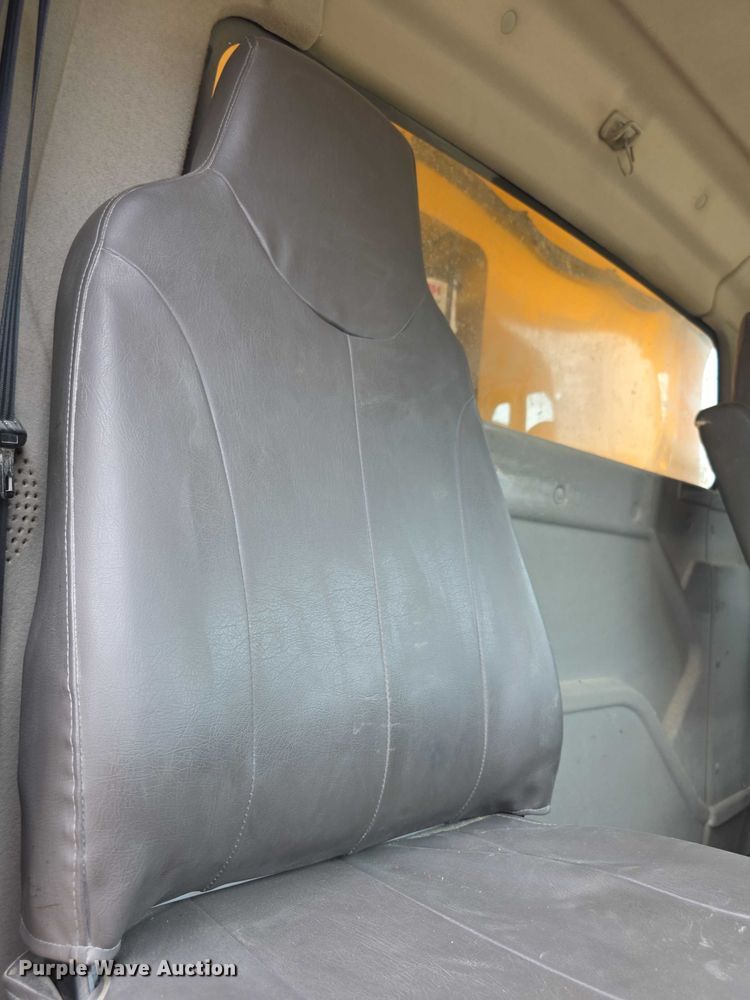 image for item EF3637 2014 International 7600 dump truck