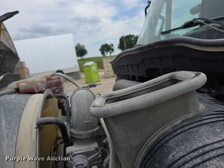 image for item EF3637 2014 International 7600 dump truck