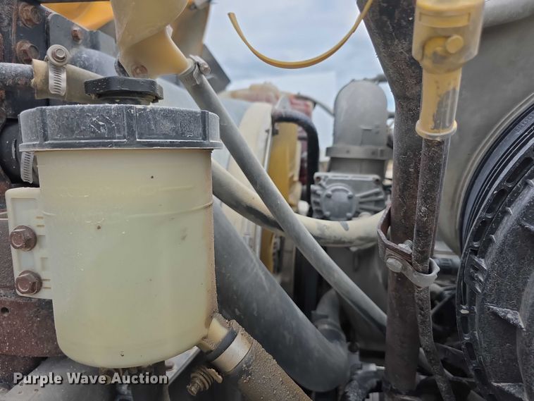 image for item EF3637 2014 International 7600 dump truck