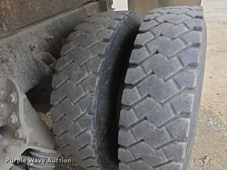 image for item EF3637 2014 International 7600 dump truck