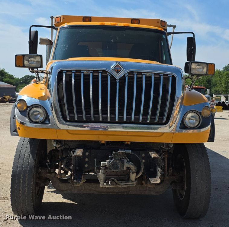 image for item EF3638 2014 International 7600 dump truck