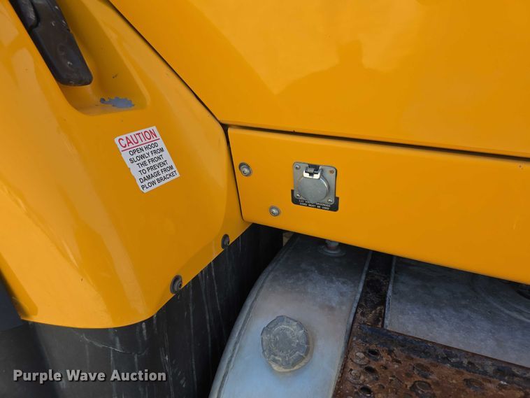 image for item EF3638 2014 International 7600 dump truck