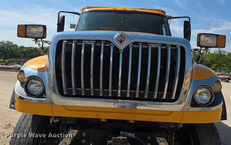 image for item EF3638 2014 International 7600 dump truck
