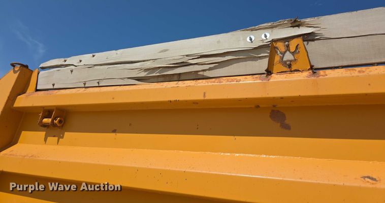 image for item EF3638 2014 International 7600 dump truck