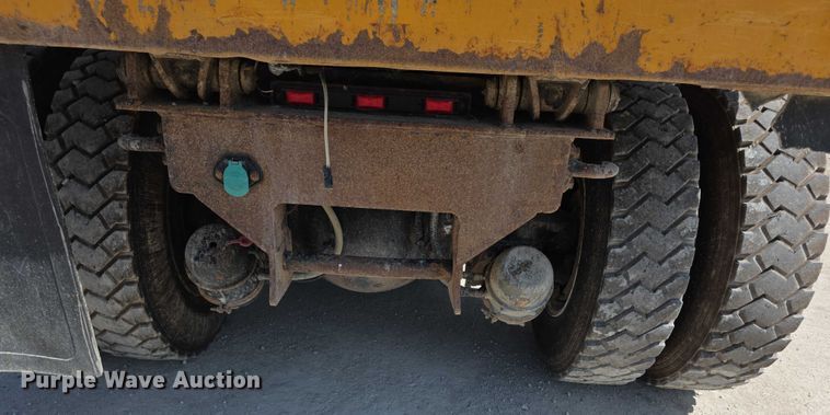 image for item EF3638 2014 International 7600 dump truck