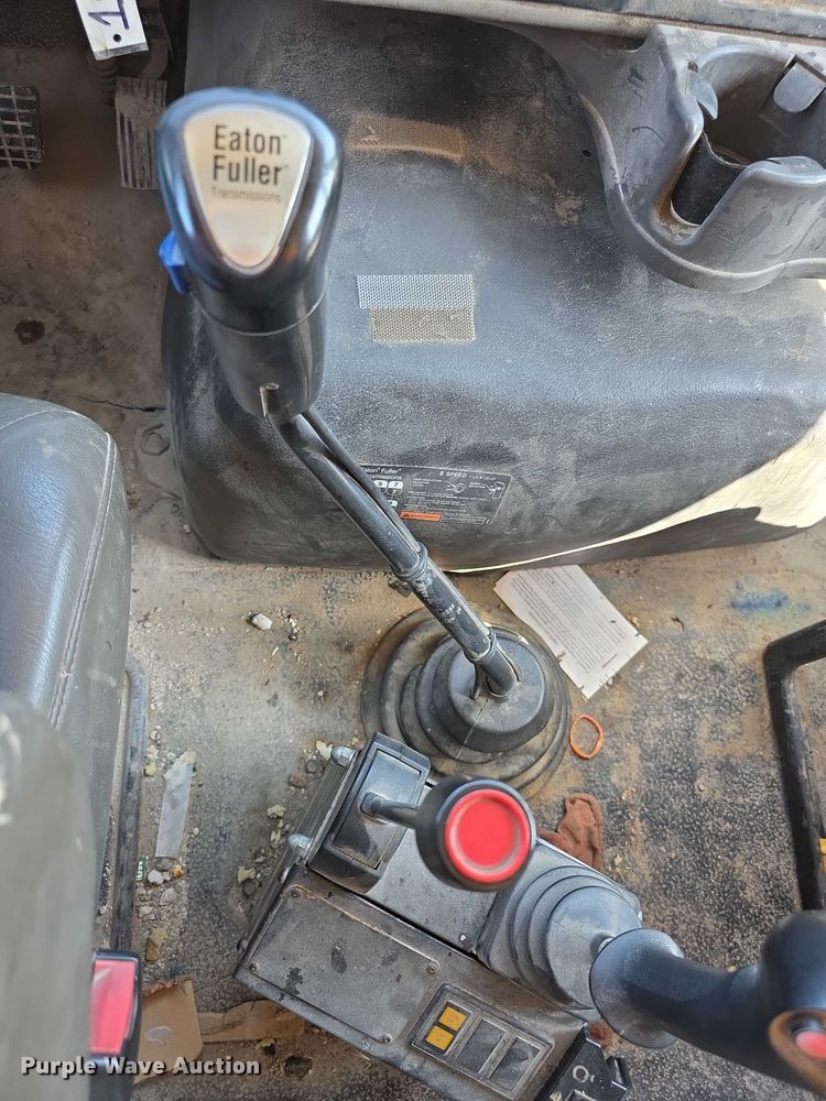 image for item EF3638 2014 International 7600 dump truck