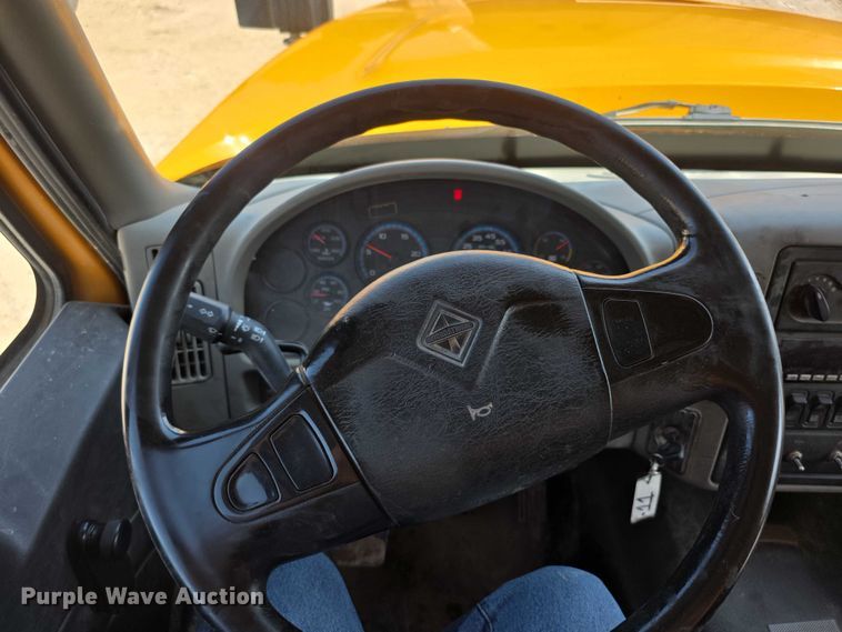 image for item EF3638 2014 International 7600 dump truck