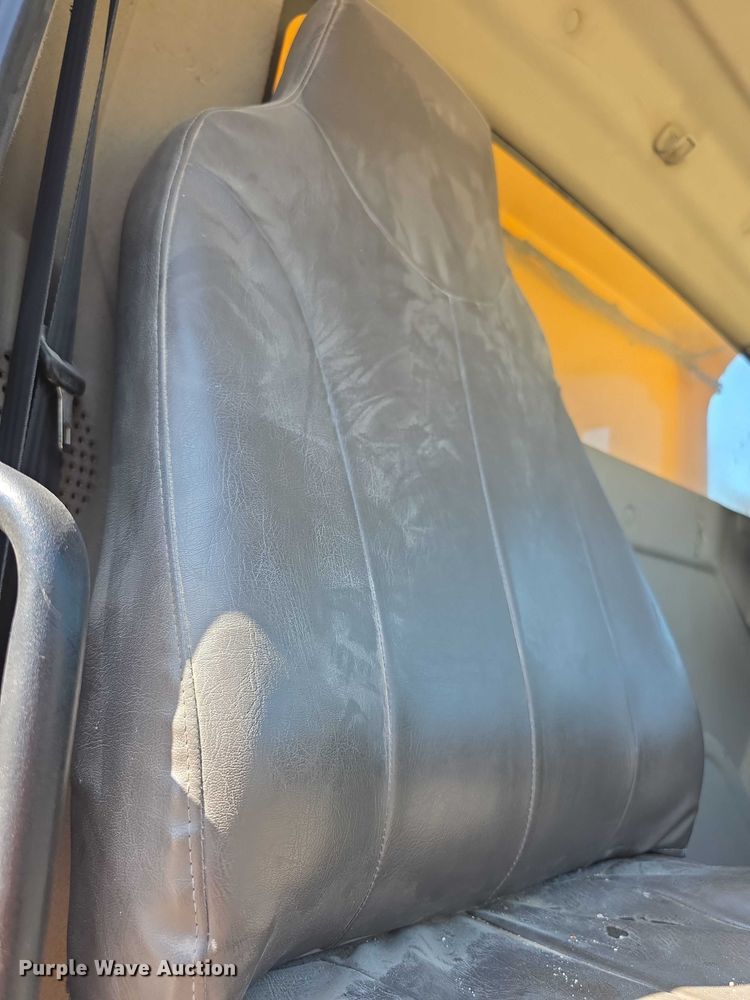 image for item EF3638 2014 International 7600 dump truck