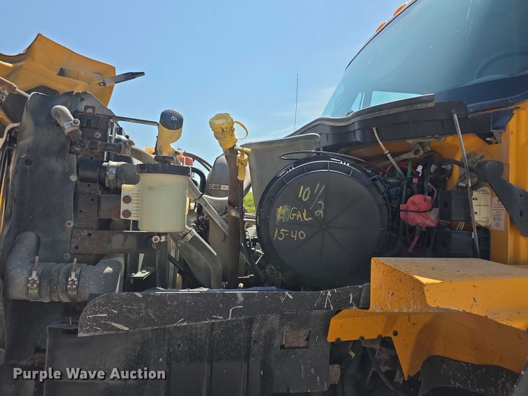 image for item EF3638 2014 International 7600 dump truck