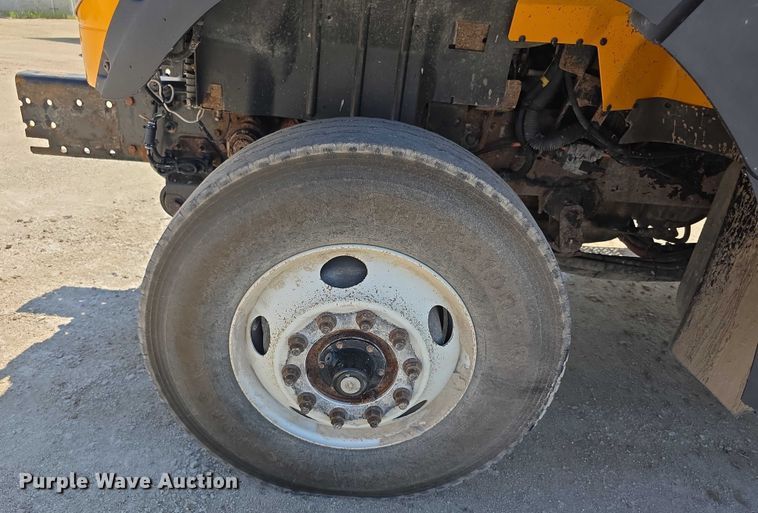 image for item EF3638 2014 International 7600 dump truck