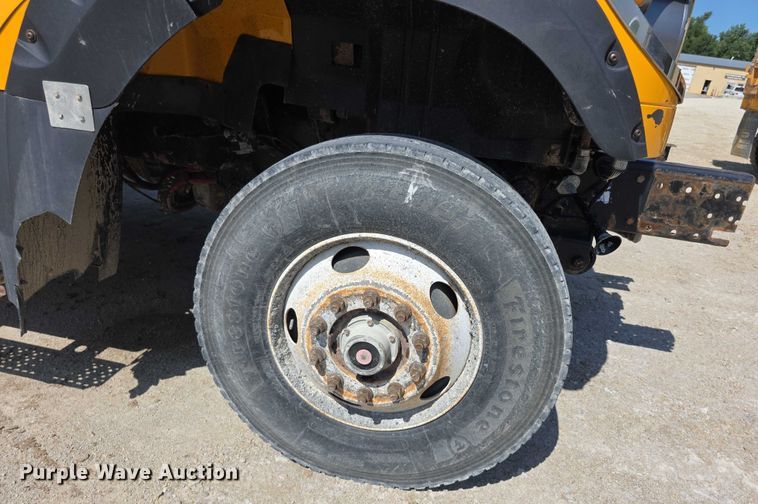 image for item EF3638 2014 International 7600 dump truck