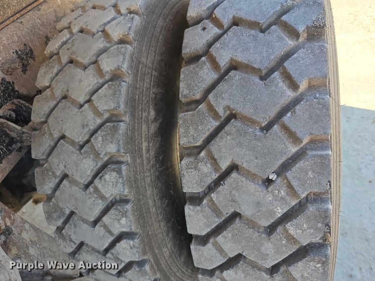 image for item EF3638 2014 International 7600 dump truck