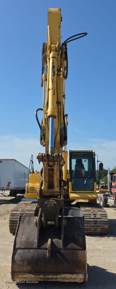 EXCAVADORA 2009 KOMATSU PC200LC8
