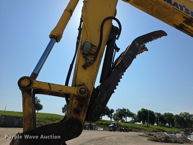image for item EF3639 2009 Komatsu PC200LC-8 excavator